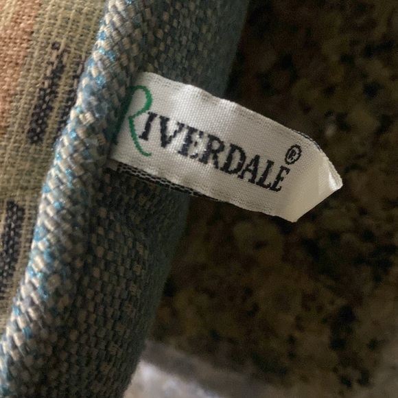 Riverdale U.S.A. Crafted Charleston SC Rainbow Row Tapestry Pillow 11''x16''x2'' - Picture 5 of 8